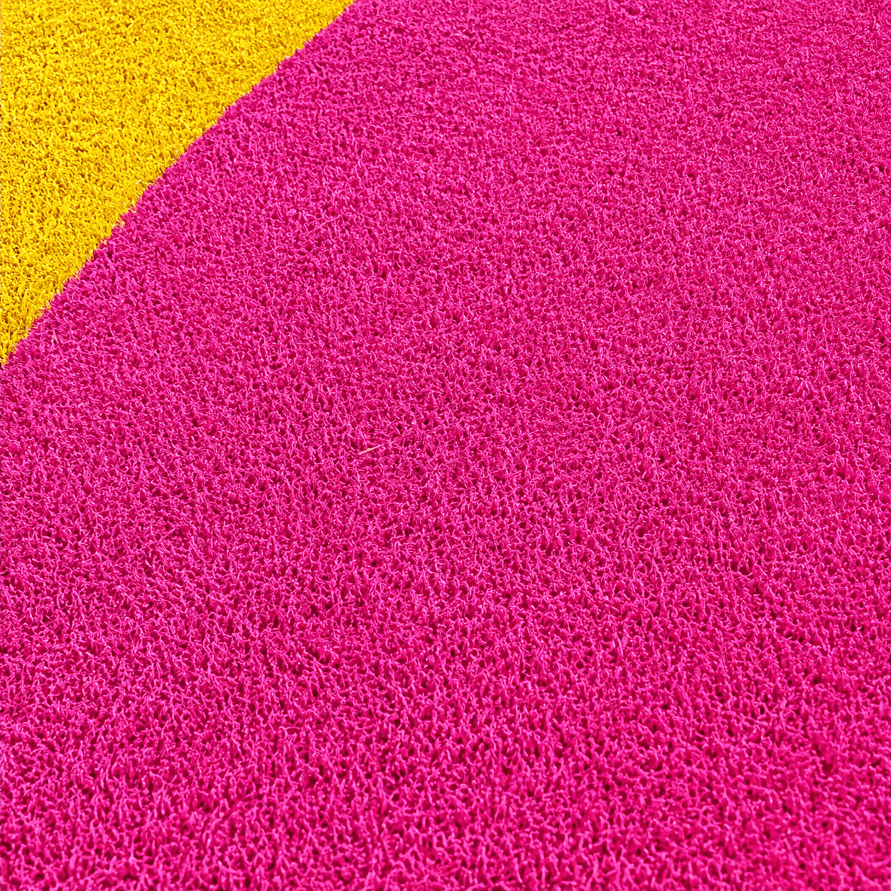 Cesped artificial rosa